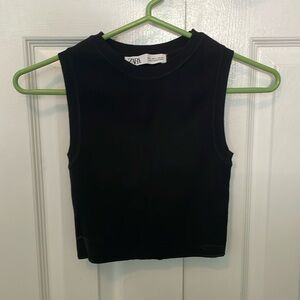 Super cute Zara thick material top, S